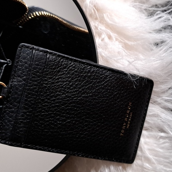 Tory Burch NWOTs Britten Zip Continental Wallet & ID - Picture 10 of 15